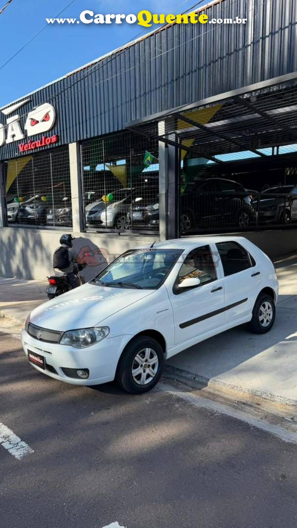FIAT PALIO 1.0 MPI FIRE CELEBRATION 8V 2009 - Loja
