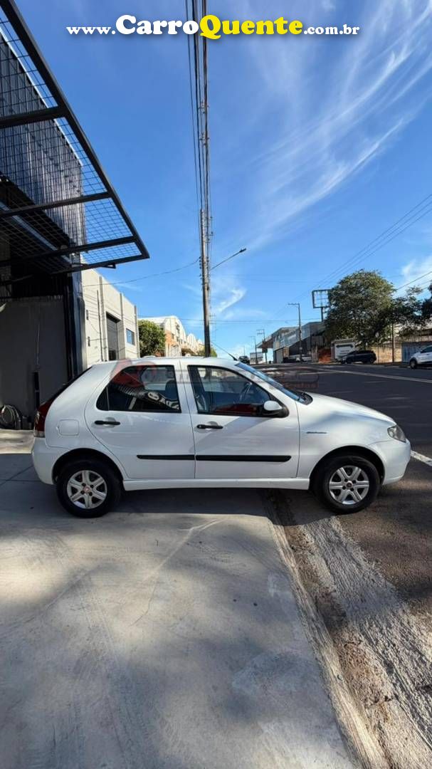 FIAT PALIO 1.0 MPI FIRE CELEBRATION 8V 2009 - Loja