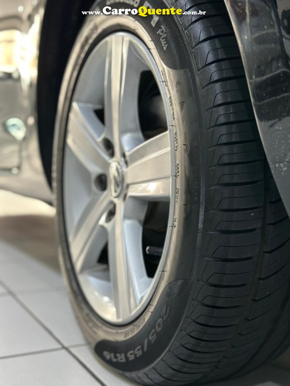 VOLKSWAGEN GOLF 1.4 TSI VARIANT HIGHLINE 16V TOTAL 2016 - Loja