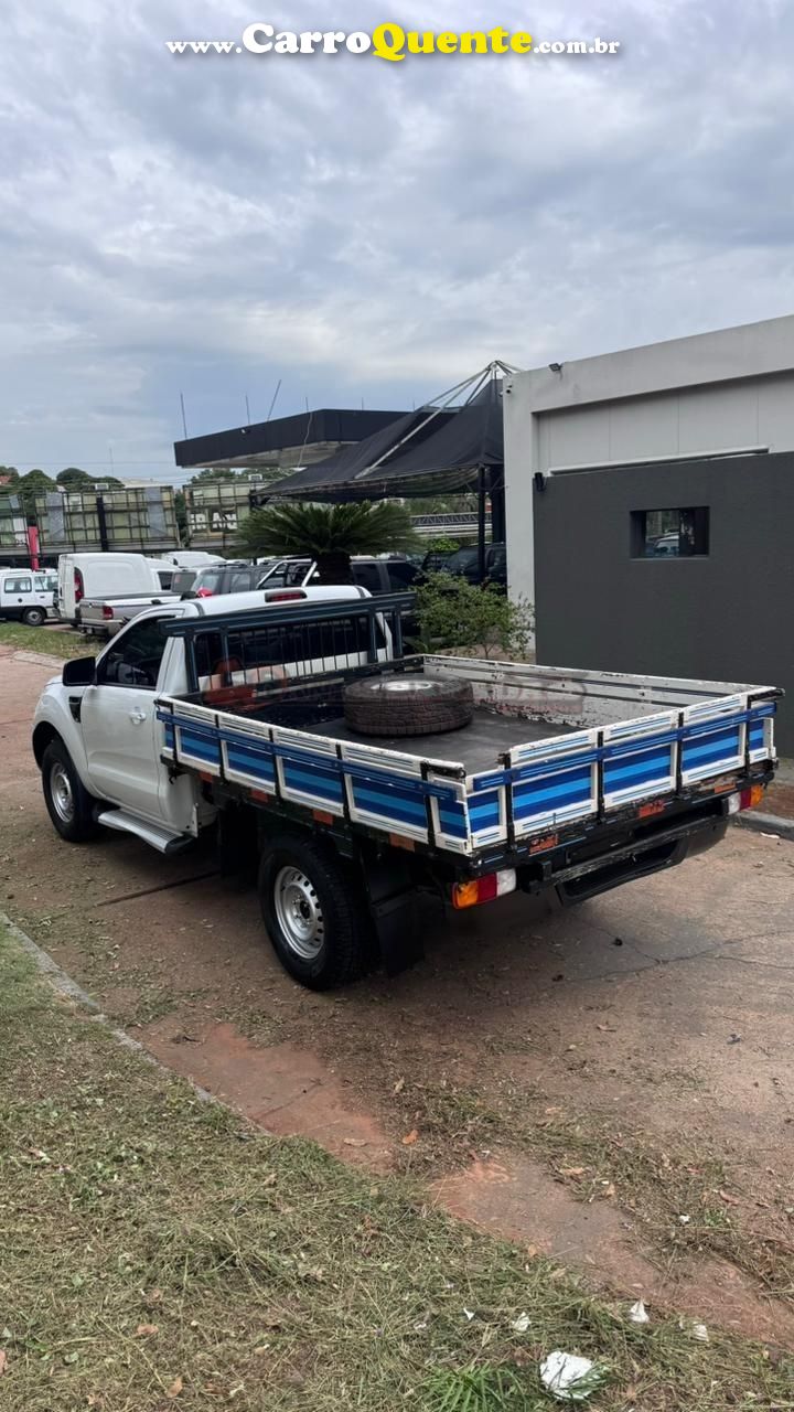 FORD RANGER 2.2 XL 4X4 CS 16V 2015 - Loja