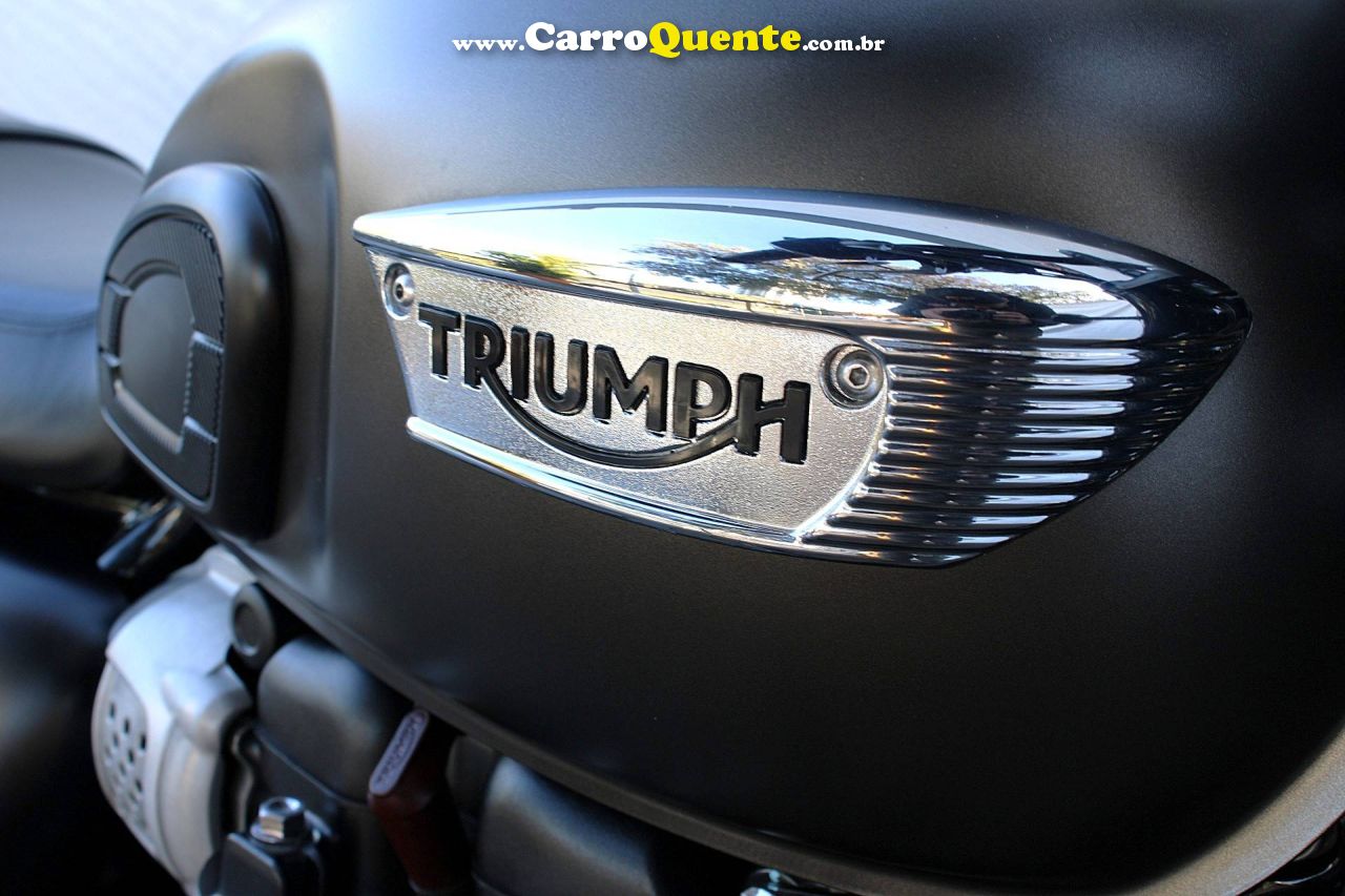 TRIUMPH BONNEVILLE T100 BLACK 900 2020 - Loja