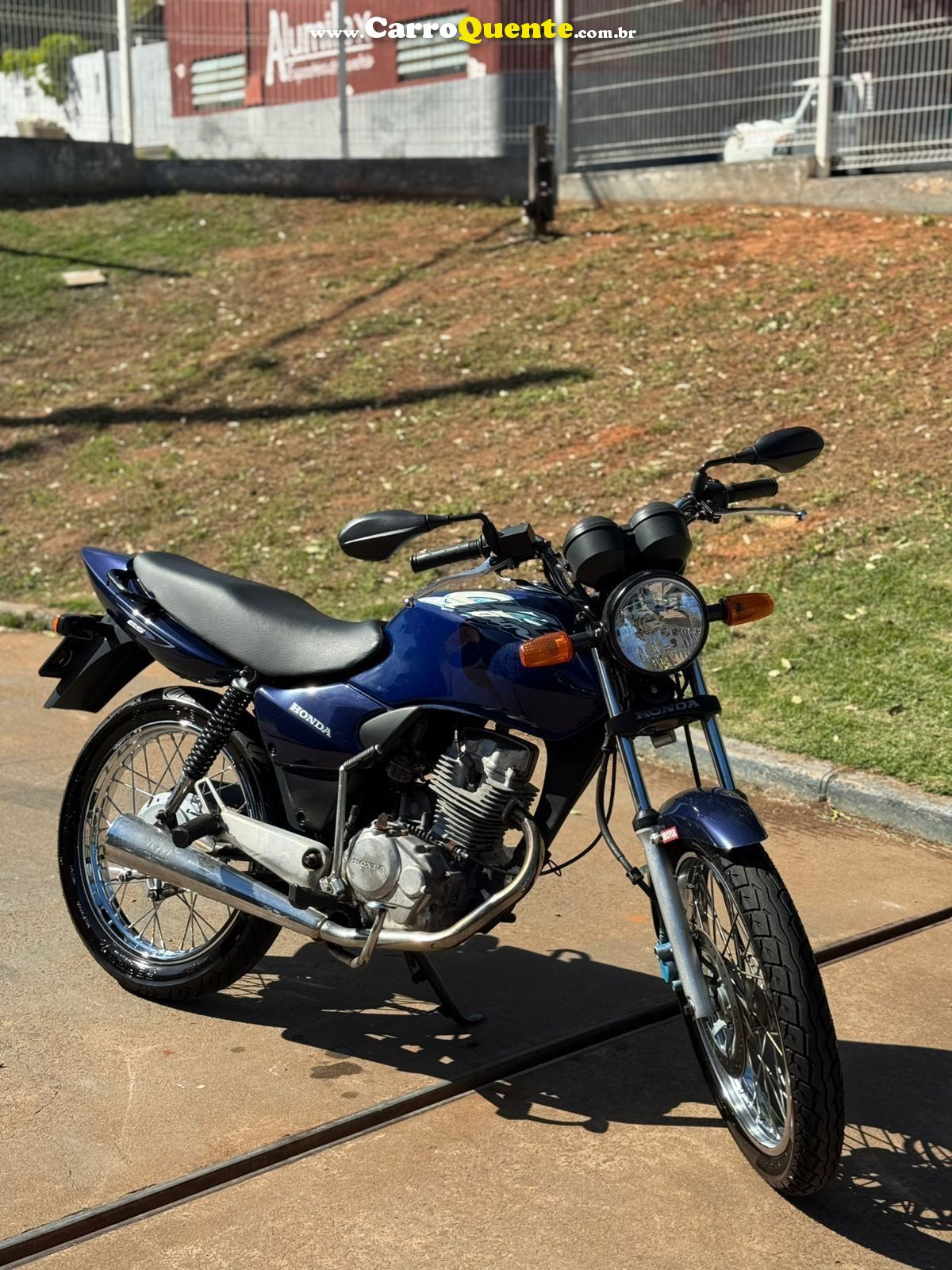 HONDA CG 125 TITAN ES 2002 - Loja