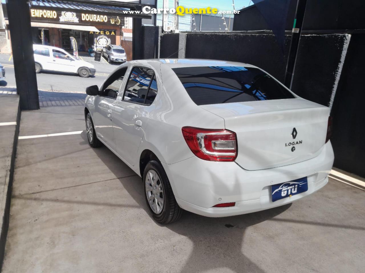 RENAULT   LOGAN ZEN FLEX 1.0 12V 4P MEC.   BRANCO 2023 1.0 FLEX - Loja