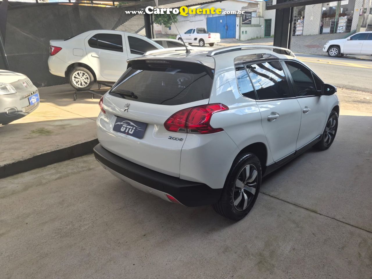 PEUGEOT   2008 GRIFFE 1.6 FLEX 16V 5P AUT.   BRANCO 2018 1.6 FLEX - Loja
