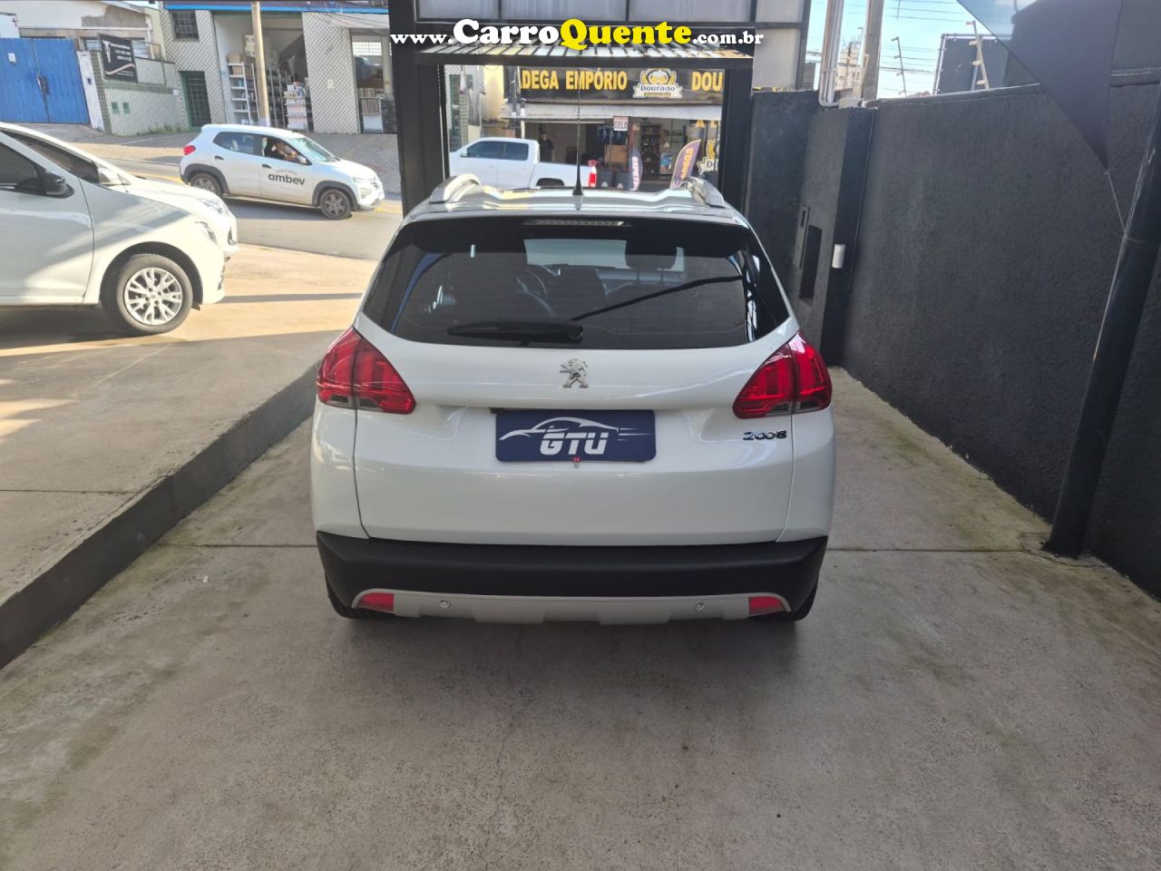 PEUGEOT   2008 GRIFFE 1.6 FLEX 16V 5P AUT.   BRANCO 2018 1.6 FLEX - Loja
