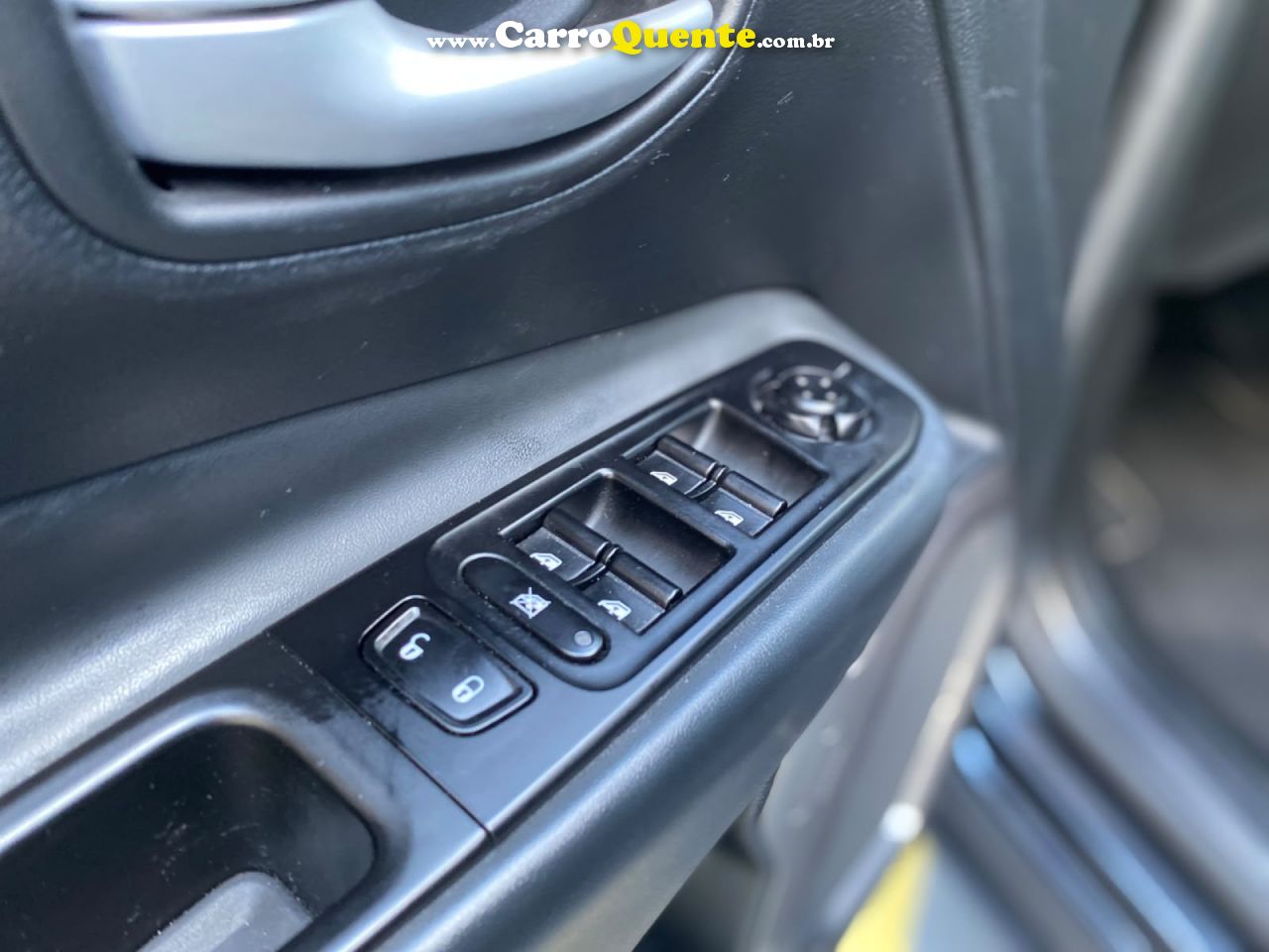 JEEP   RENEGADE LONG. T270 1.3 TB 4X2 FLEX AUT.   PRETO 2024 1.3 FLEX - Loja