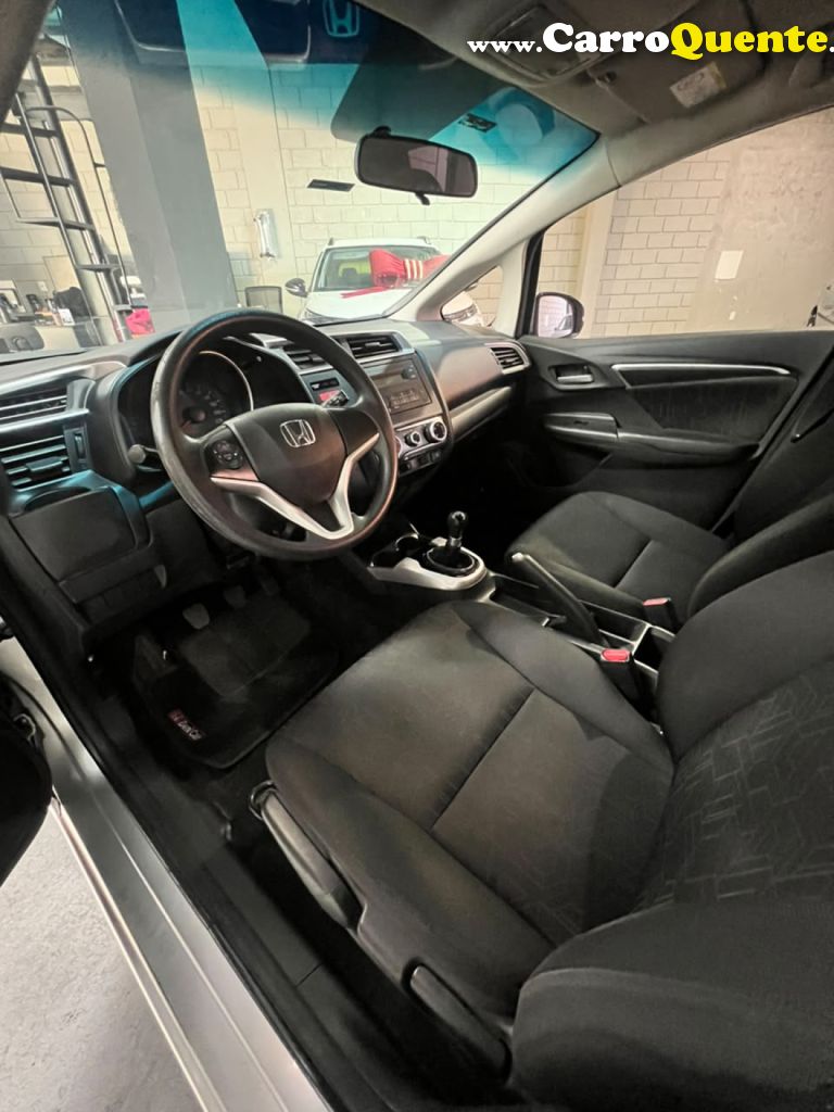 HONDA   FIT LX 1.5 FLEXONE 16V 5P MEC.   PRATA 2017 1.5 FLEX - Loja