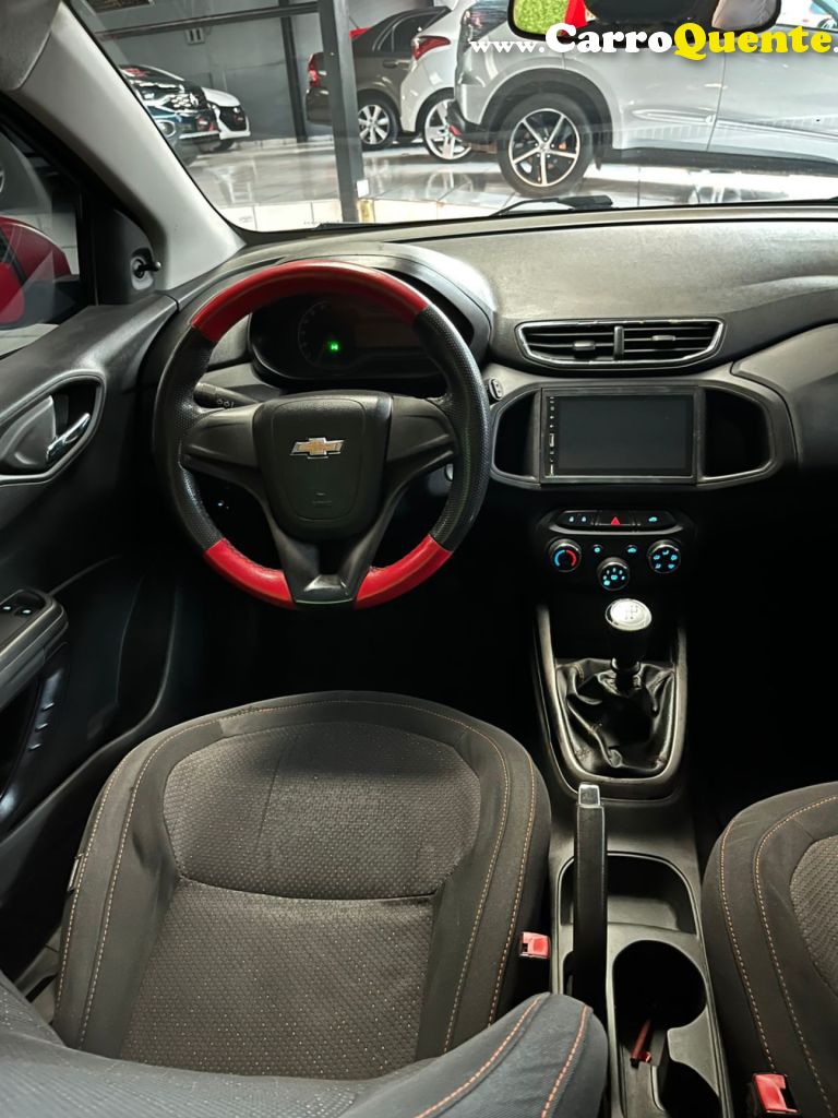 CHEVROLET   ONIX HATCH LT 1.4 8V FLEXPOWER 5P MEC.   VERMELHO 2014 1.4 FLEX - Loja