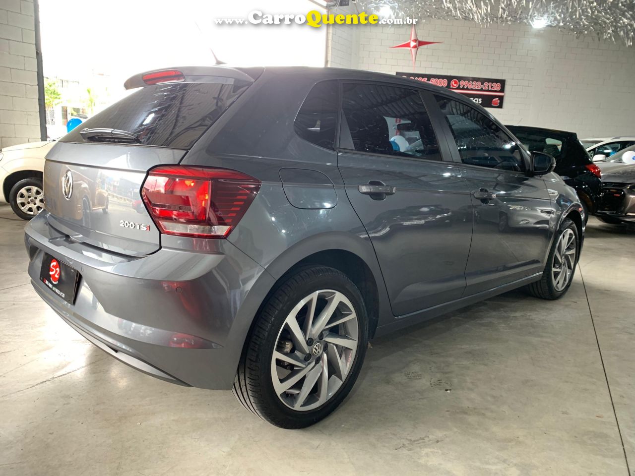 VOLKSWAGEN   POLO HIGHLINE 200 TSI 1.0 FLEX 12V AUT.   CINZA 2020 1.0 FLEX - Loja