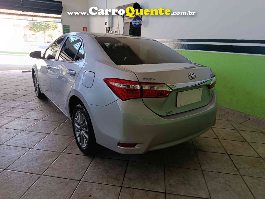 Toyota COROLLA 2.0 XEI 16V FLEX 4P AUTOMÁTICO - Loja