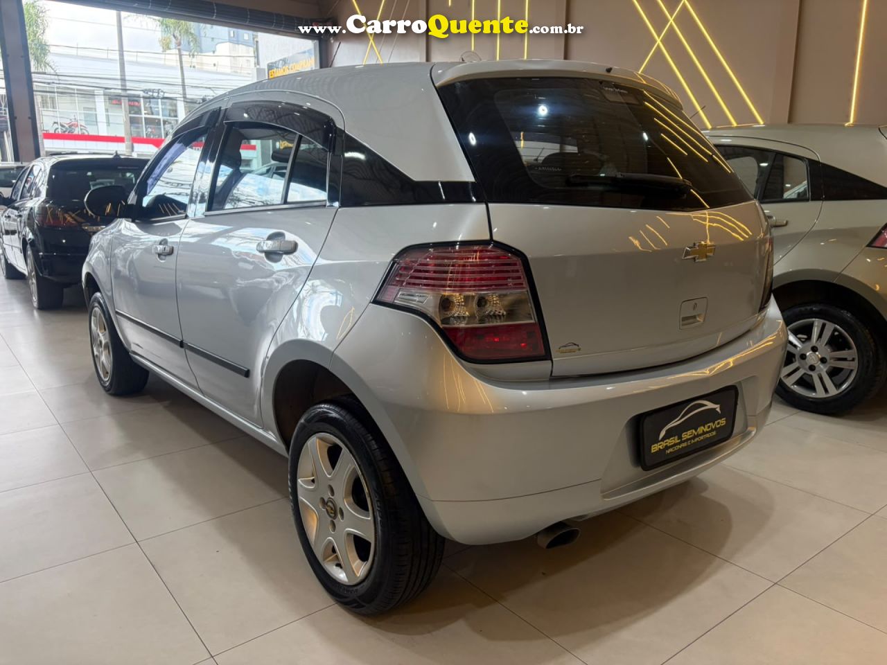 CHEVROLET   AGILE LT 1.4 MPFI 8V FLEXPOWER 5P   PRATA 2010 1.4 FLEX - Loja
