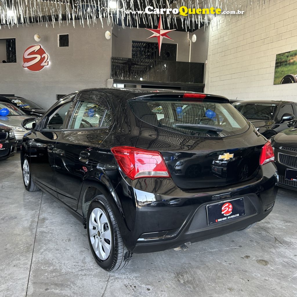 CHEVROLET   ONIX HATCH LT 1.0 8V FLEXPOWER 5P MEC.   PRETO 2019 1.0 FLEX - Loja