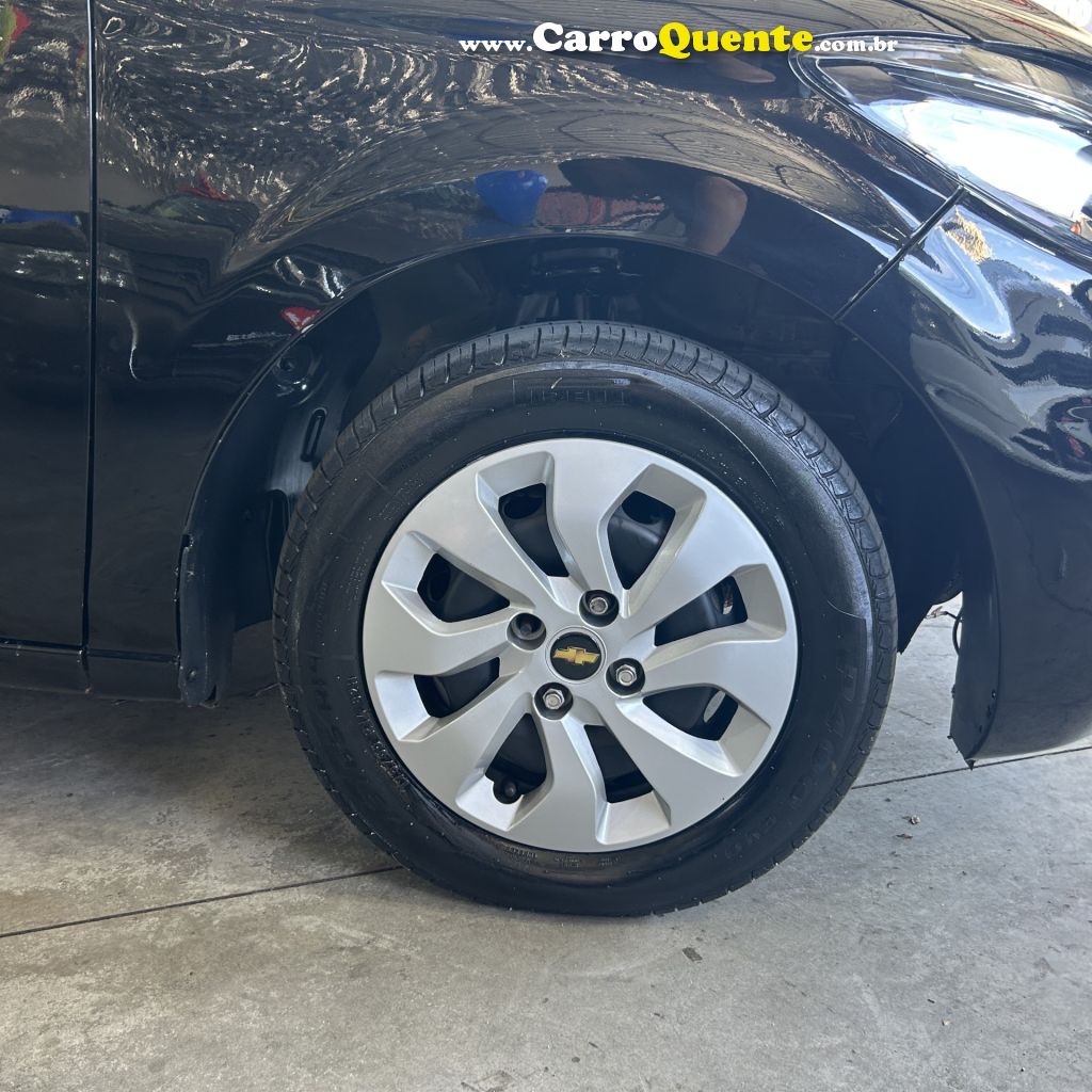 CHEVROLET   ONIX HATCH LT 1.0 8V FLEXPOWER 5P MEC.   PRETO 2019 1.0 FLEX - Loja