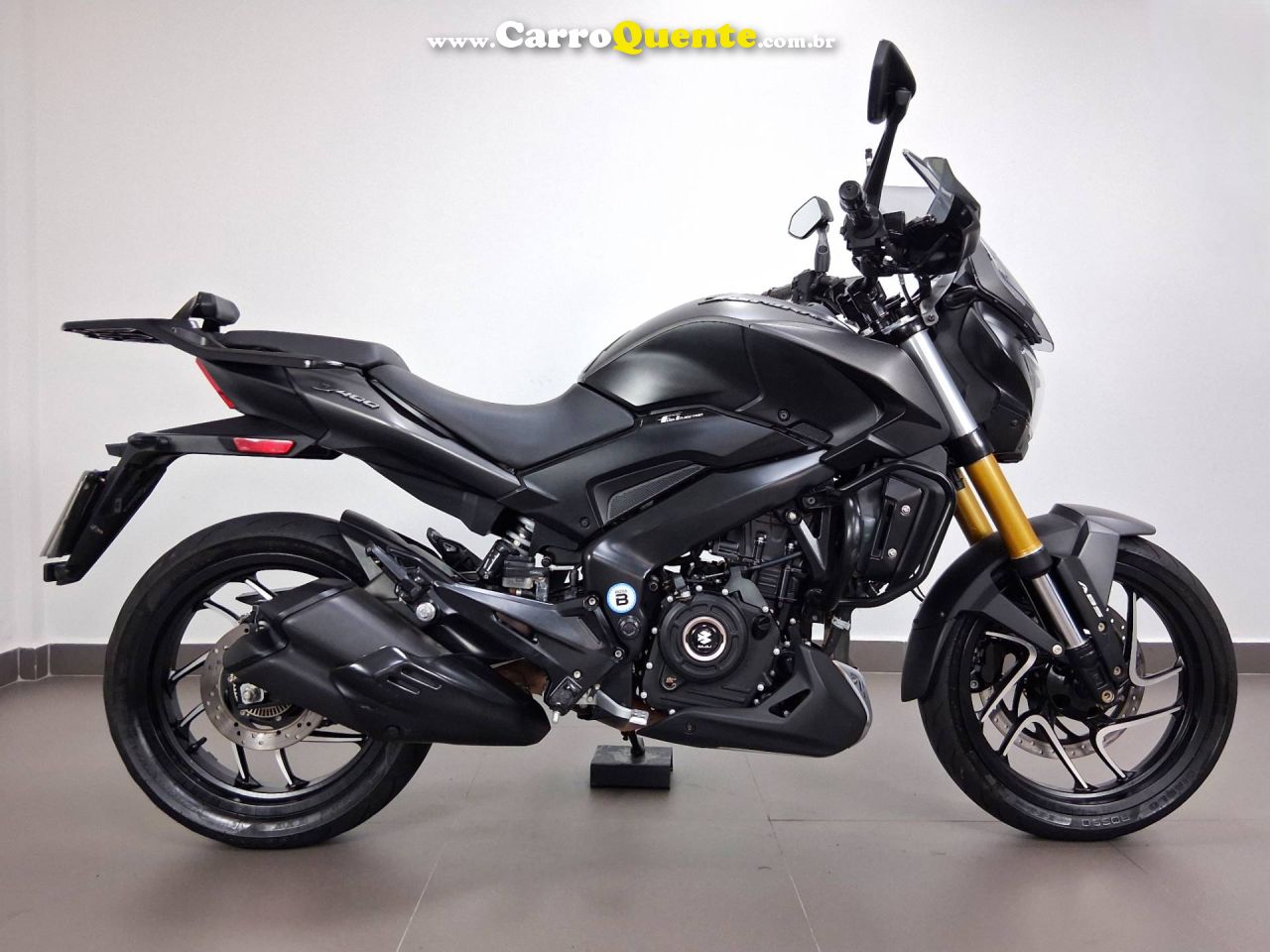 BAJAJ DOMINAR 400 2025 - Loja