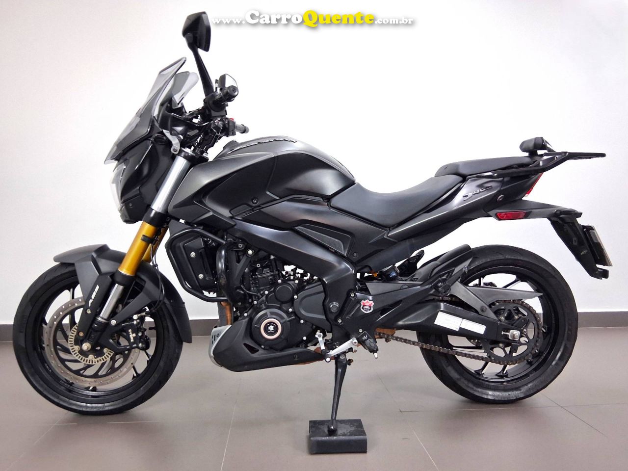 BAJAJ DOMINAR 400 2025 - Loja