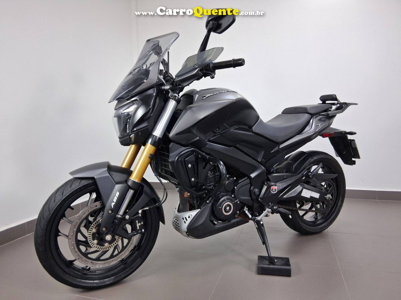 BAJAJ DOMINAR 400 2025 - Loja