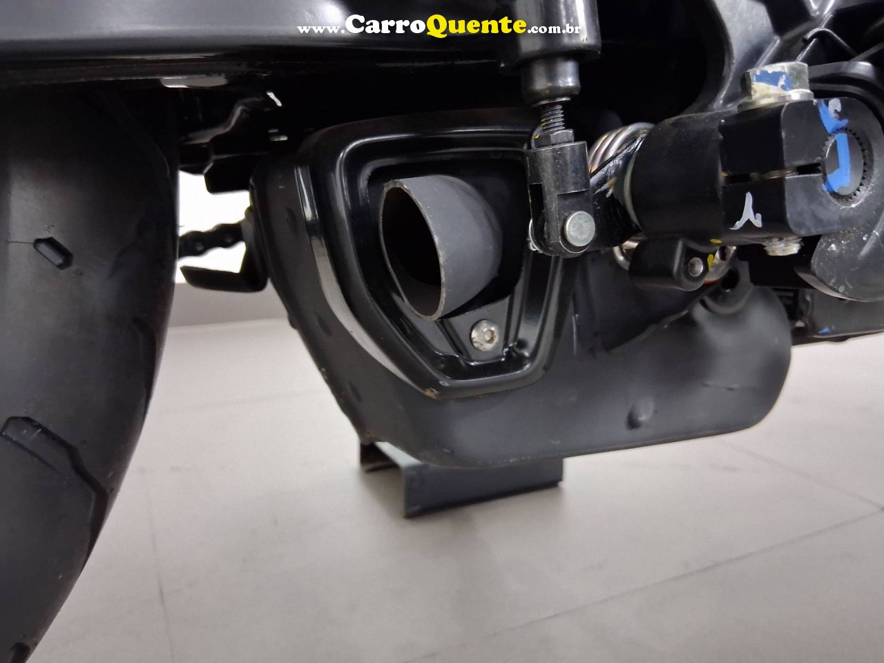 BAJAJ DOMINAR NS400Z ABS 2026 - Loja