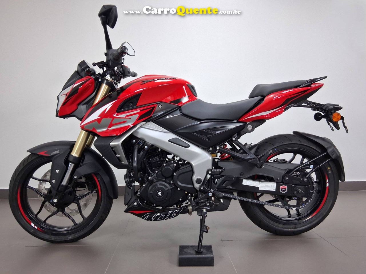 BAJAJ DOMINAR NS400Z ABS 2026 - Loja