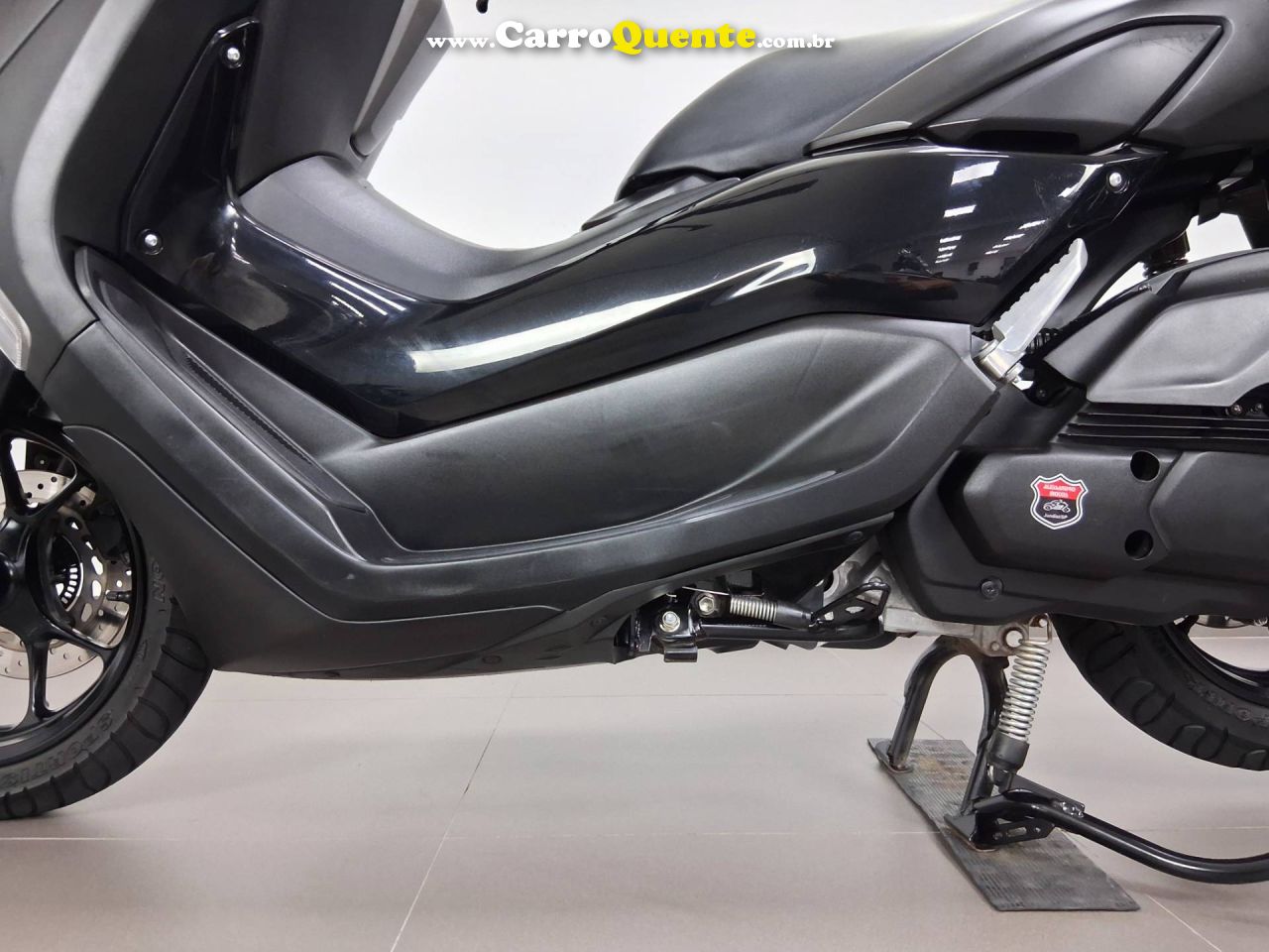 YAMAHA NMAX 160 ABS 2024 - Loja