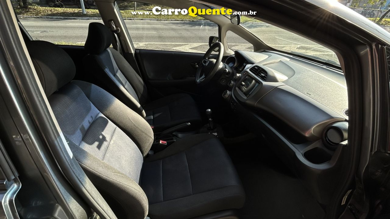 HONDA   FIT LX 1.4 1.4 FLEX 8V16V 5P MEC.   CINZA 2014 1.4 FLEX - Loja