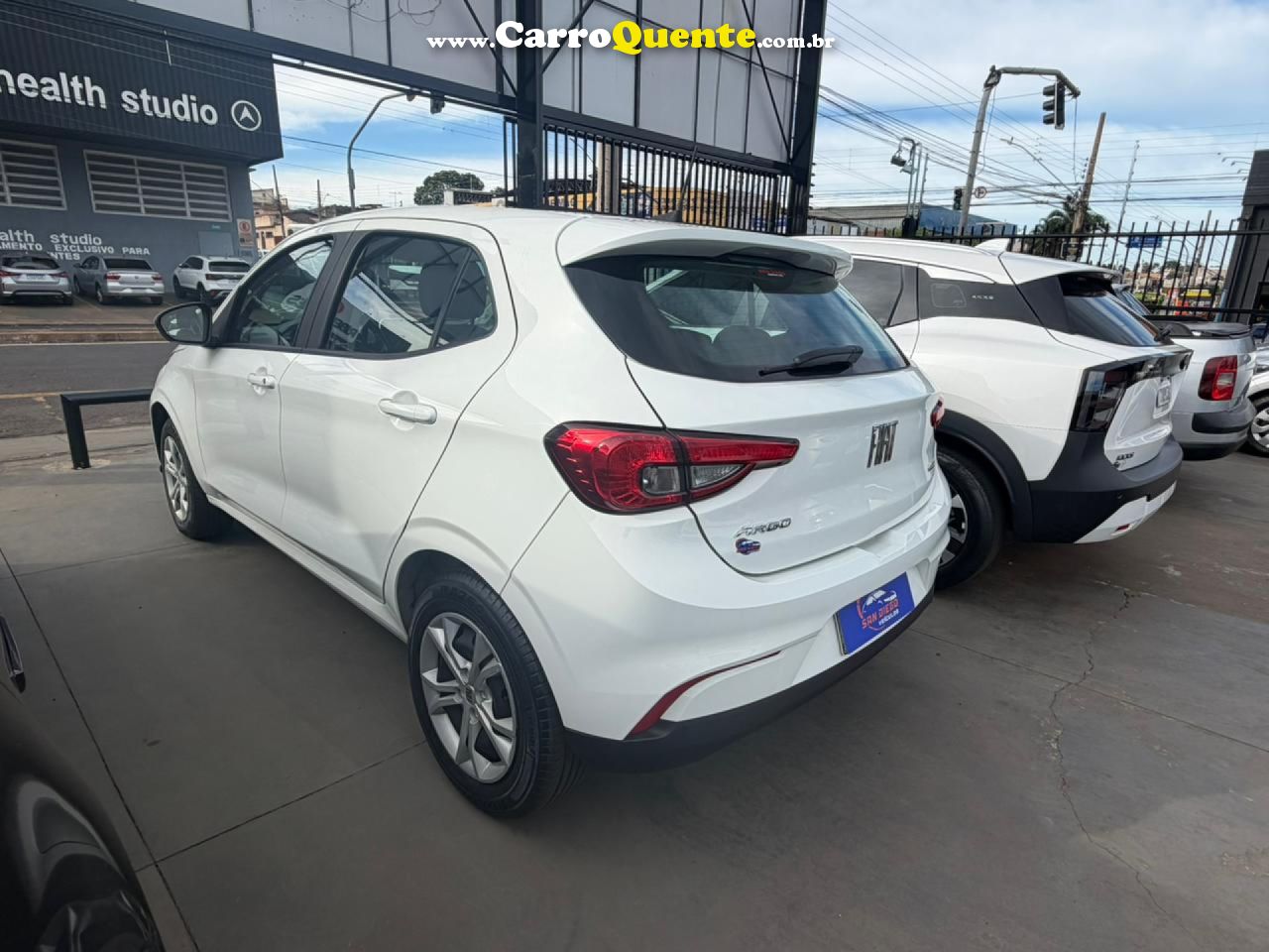 FIAT   ARGO DRIVE 1.0 6V FLEX   BRANCO 2023 1.0 FLEX - Loja