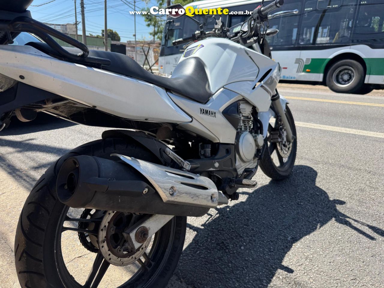 YAMAHA    FAZER YS250   BRANCO 2014 250 GASOLINA - Loja