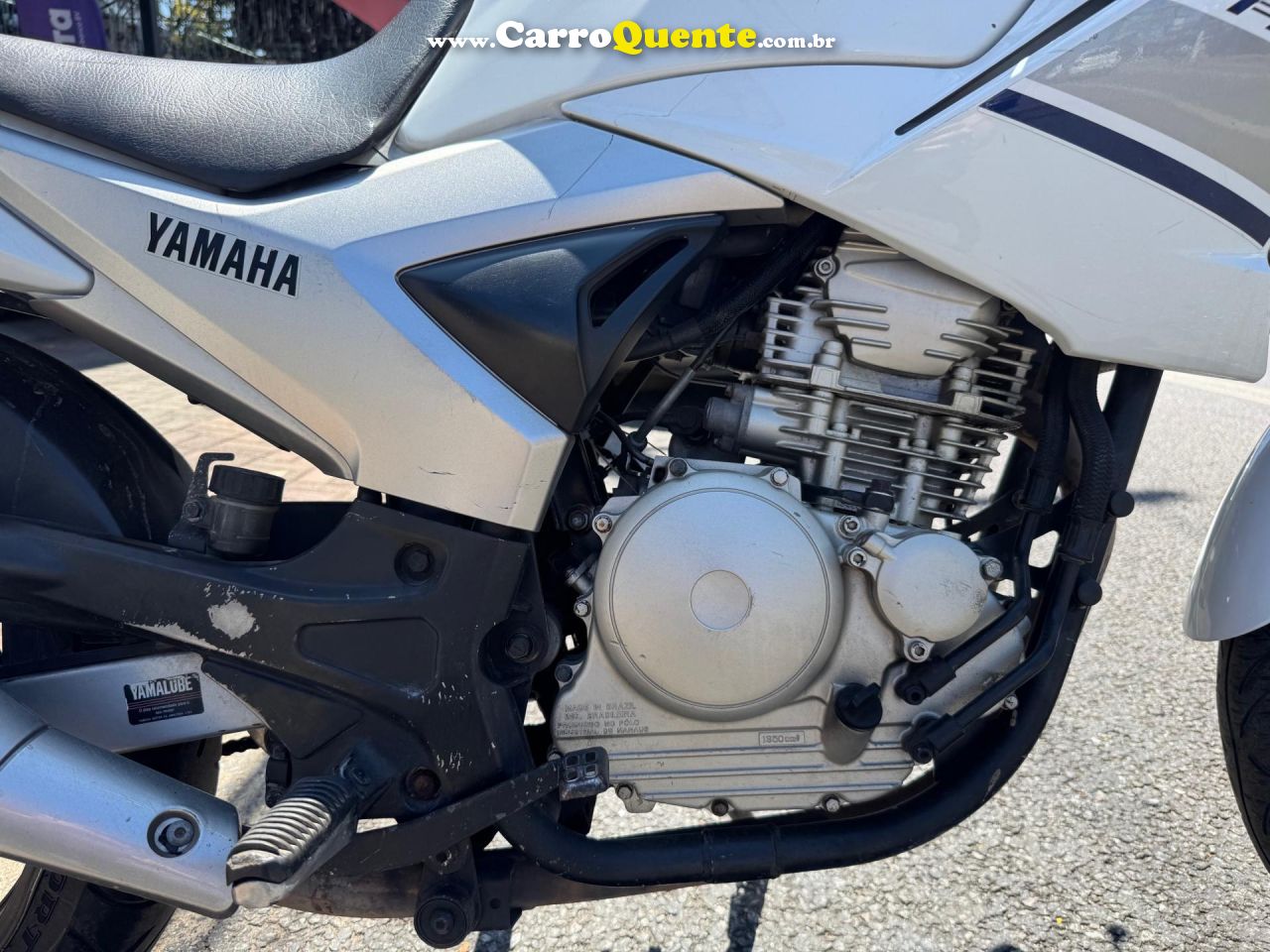 YAMAHA    FAZER YS250   BRANCO 2014 250 GASOLINA - Loja