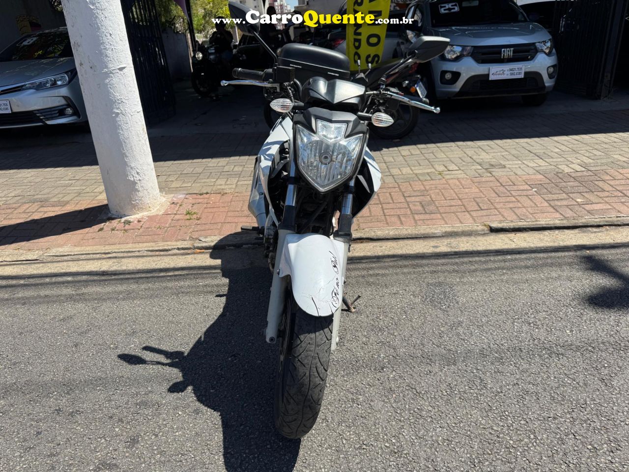 YAMAHA    FAZER YS250   BRANCO 2014 250 GASOLINA - Loja