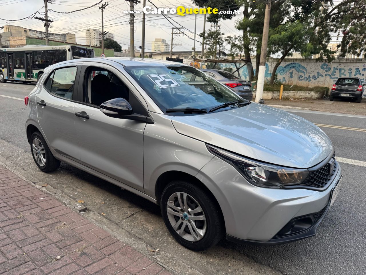 FIAT   ARGO 1.0 6V FLEX.   PRATA 2025 1.0 FLEX - Loja