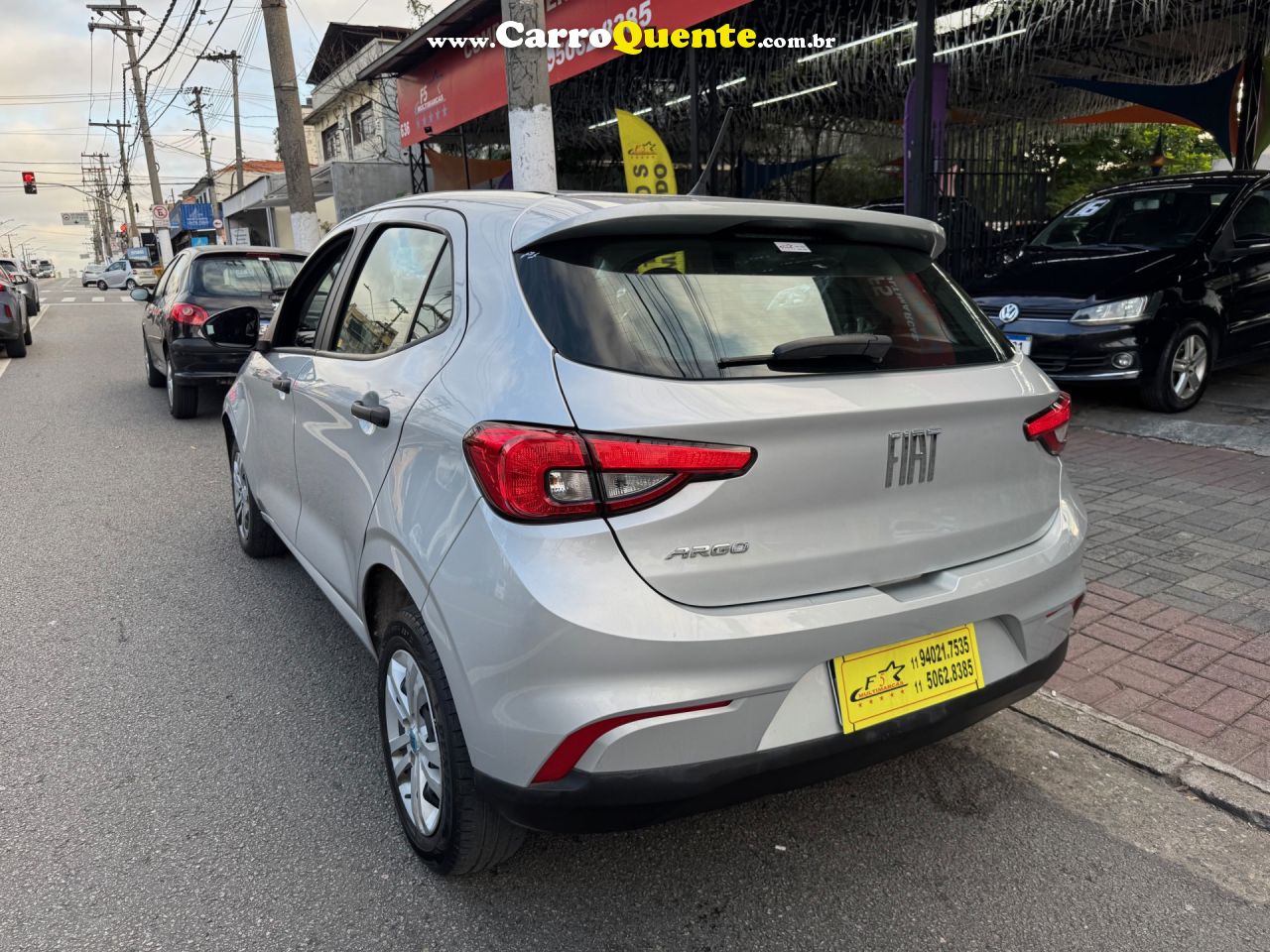 FIAT   ARGO 1.0 6V FLEX.   PRATA 2025 1.0 FLEX - Loja