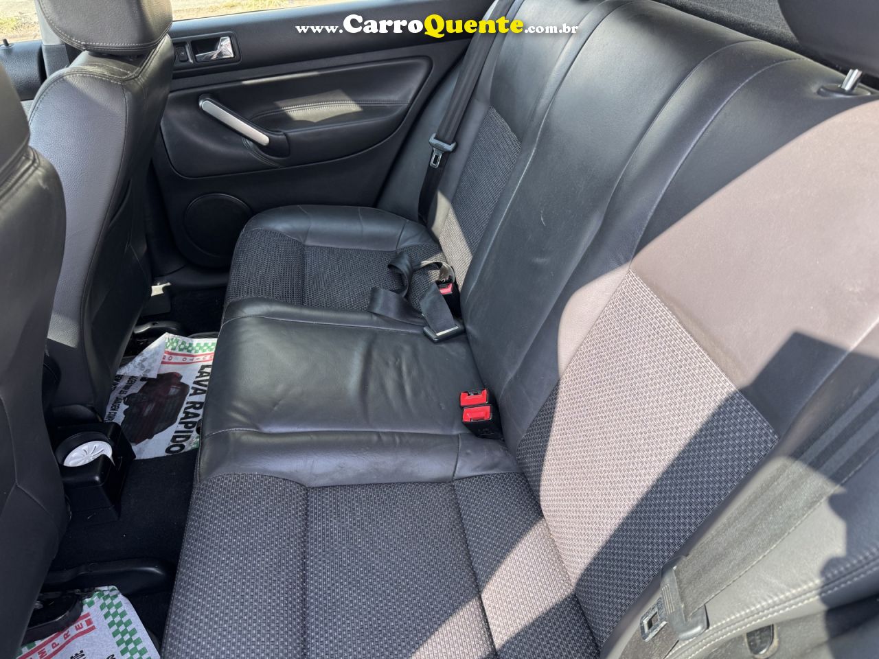 VOLKSWAGEN   GOLF SPORTLINE 1.6 MI TOTAL FLEX 8V 4P   PRETO 2011 1.6 FLEX - Loja