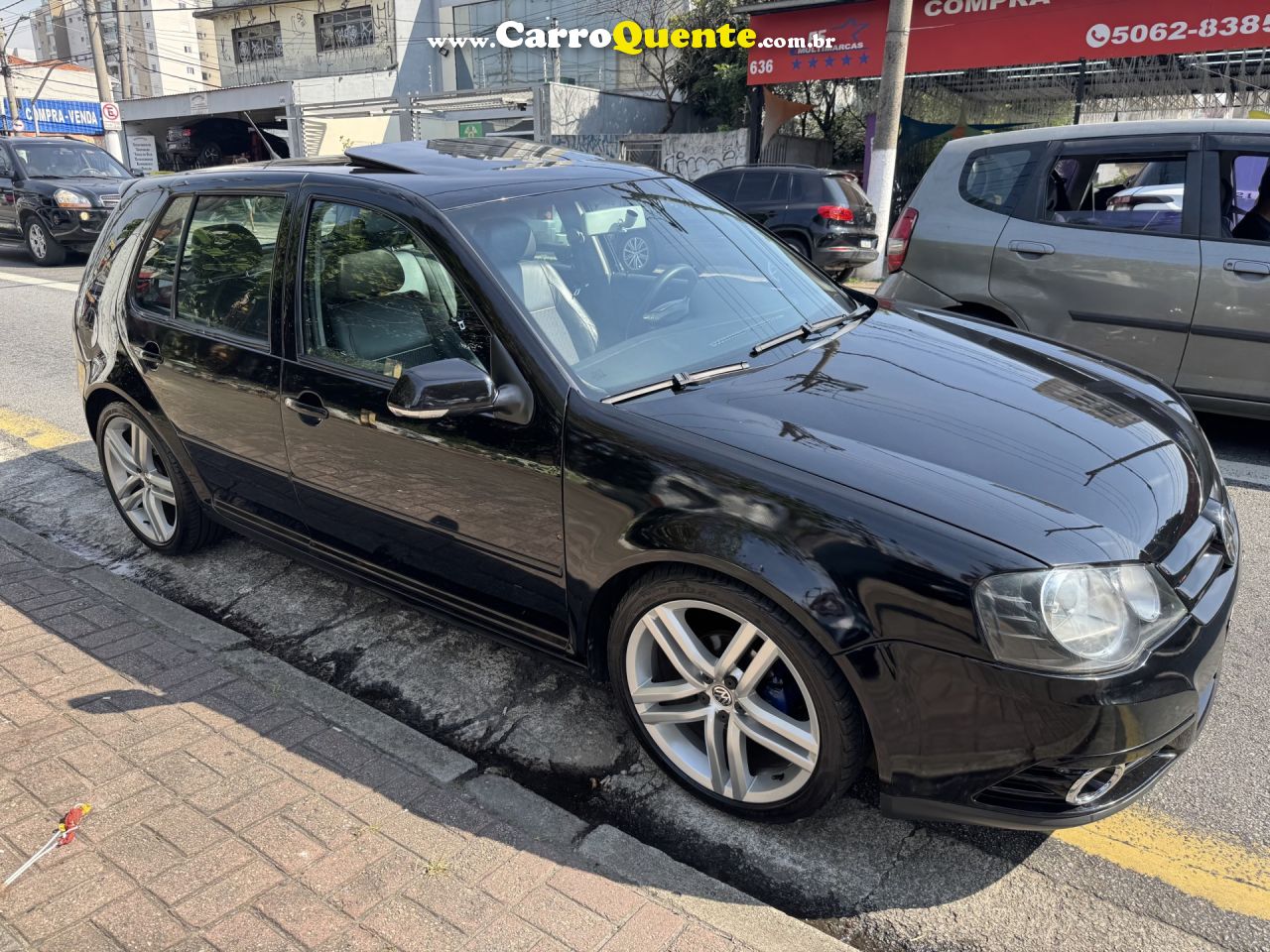 VOLKSWAGEN   GOLF SPORTLINE 1.6 MI TOTAL FLEX 8V 4P   PRETO 2011 1.6 FLEX - Loja