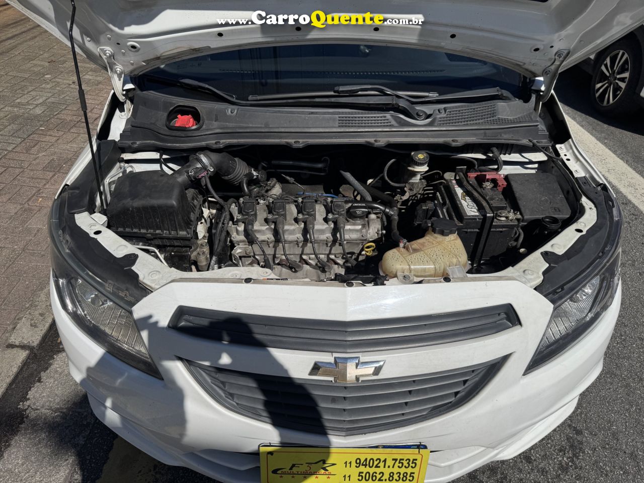 CHEVROLET   ONIX HATCH JOY 1.0 8V FLEX 5P MEC.   BRANCO 2019 1.0 FLEX - Loja