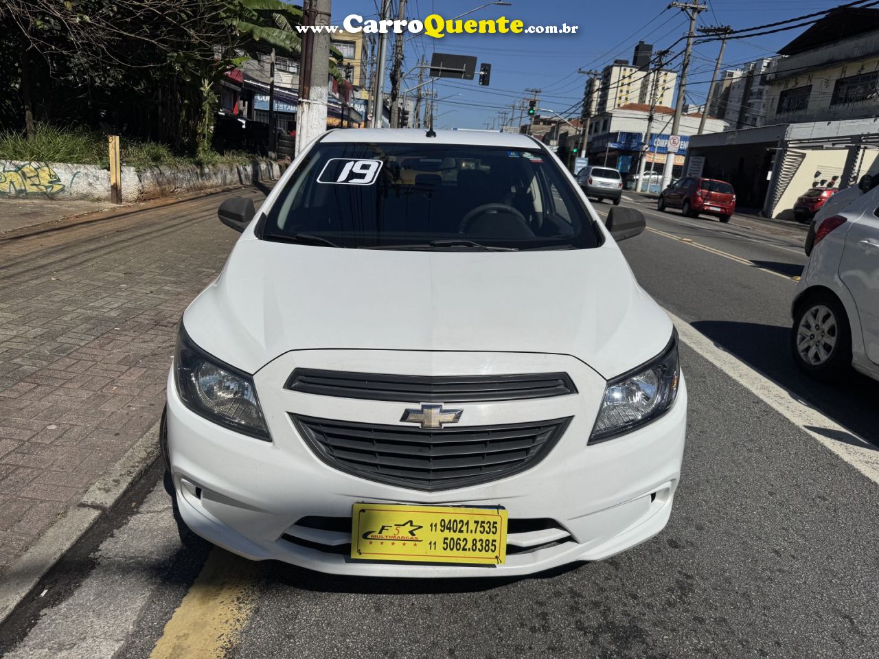 CHEVROLET   ONIX HATCH JOY 1.0 8V FLEX 5P MEC.   BRANCO 2019 1.0 FLEX - Loja