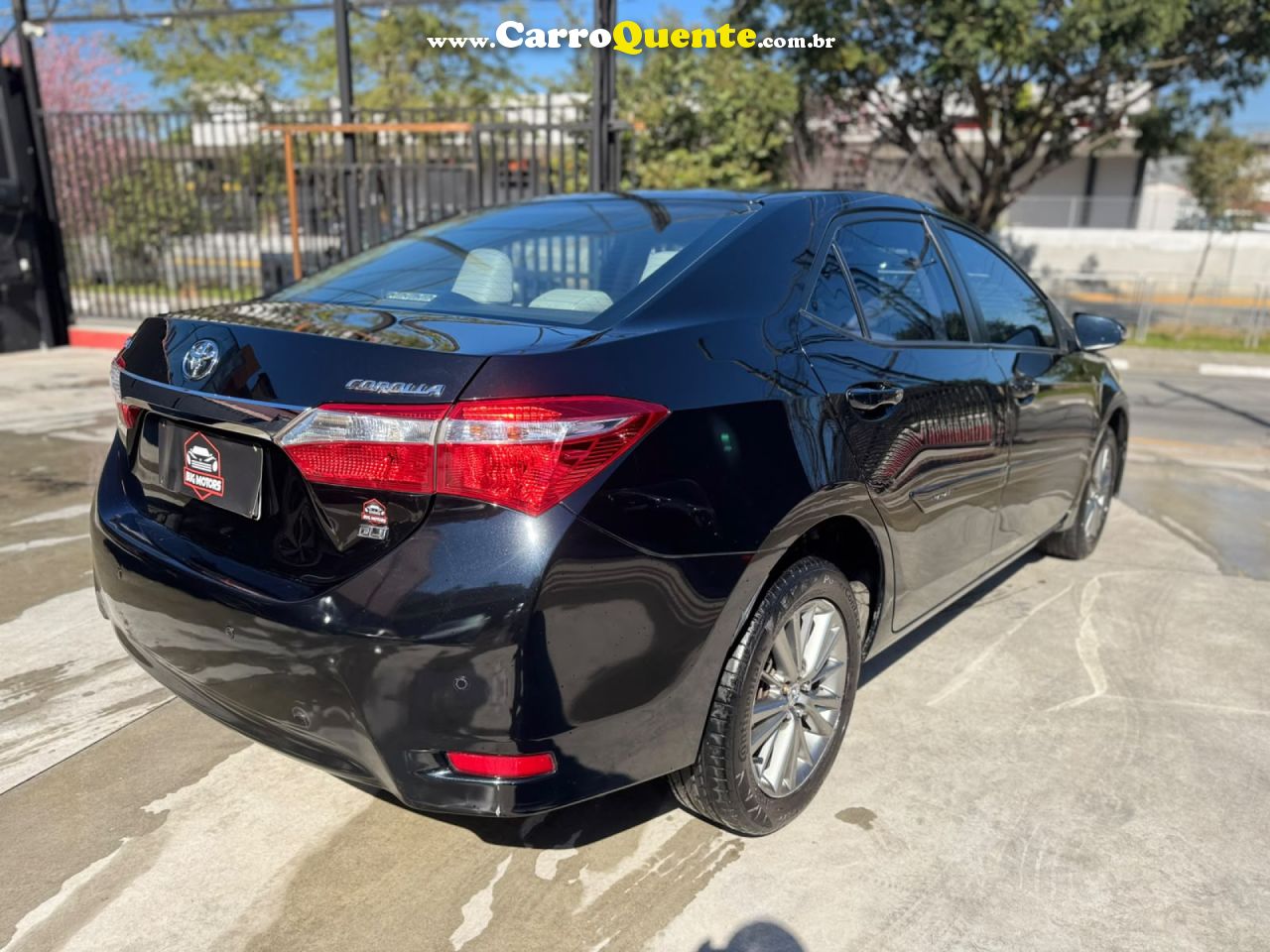 TOYOTA   COROLLA GLI 1.8 FLEX 16V  AUT.   PRETO 2017 1.8 FLEX - Loja