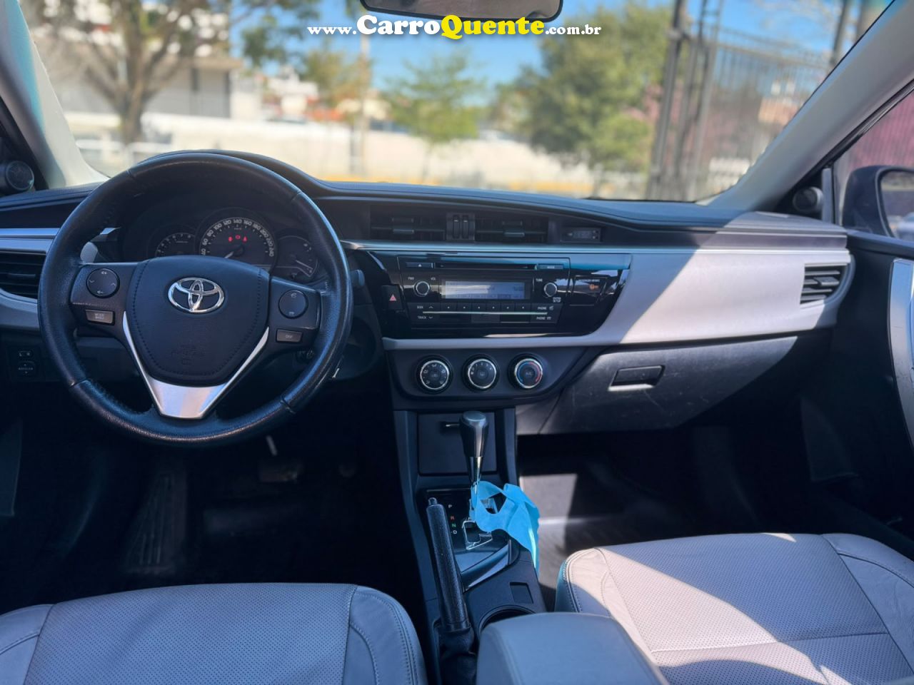 TOYOTA   COROLLA GLI 1.8 FLEX 16V  AUT.   PRETO 2017 1.8 FLEX - Loja