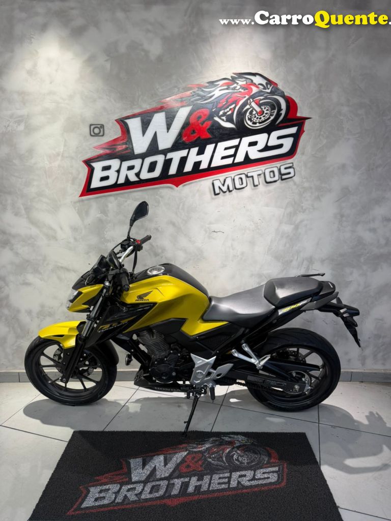 HONDA   HONDACB300F TWISTER ABS   DOURADO 2024 300 FLEX - Loja