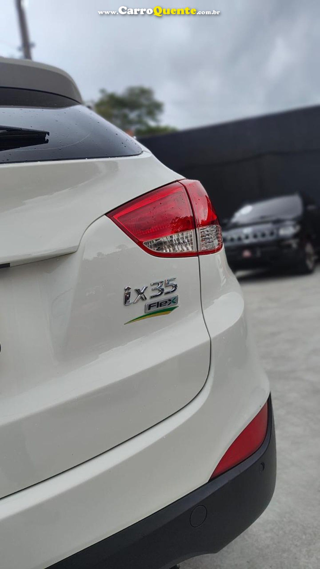 HYUNDAI   IX35 GLS 2.0 16V 2WD FLEX AUT.   BRANCO 2015 2.0 FLEX - Loja