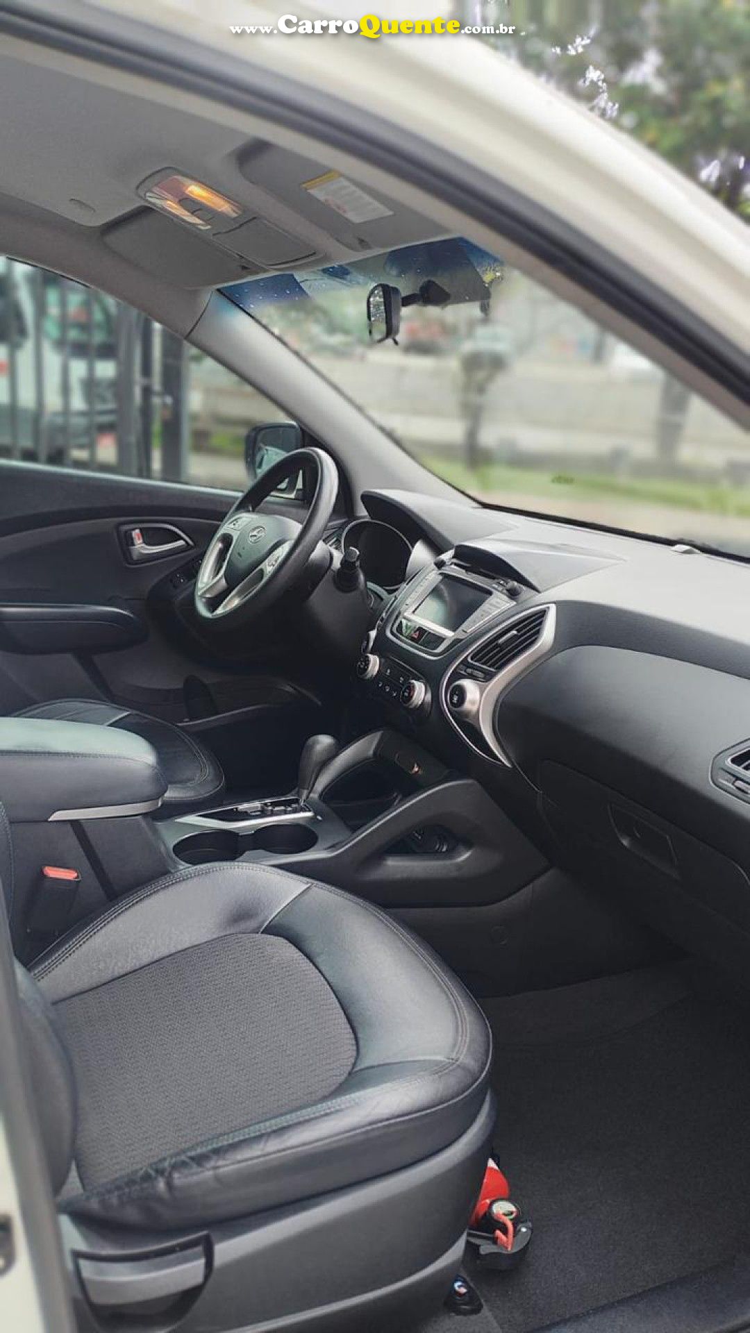HYUNDAI   IX35 GLS 2.0 16V 2WD FLEX AUT.   BRANCO 2015 2.0 FLEX - Loja