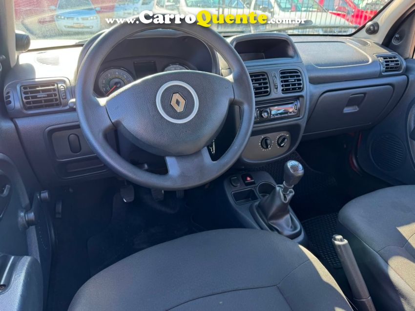 Renault CLIO 1.0 AUTHENTIQUE 16V FLEX 4P MANUAL - Loja