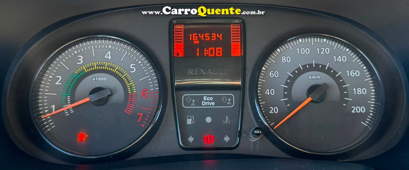 Renault CLIO 1.0 AUTHENTIQUE 16V FLEX 4P MANUAL - Loja