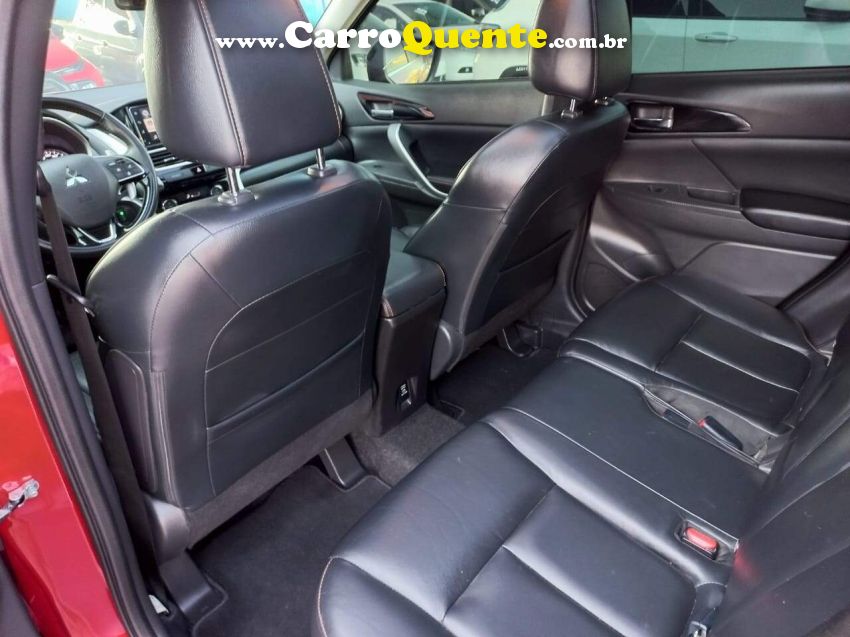 Mitsubishi ECLIPSE CROSS 1.5 MIVEC TURBO GASOLINA HPE-S AWD CVT - Loja