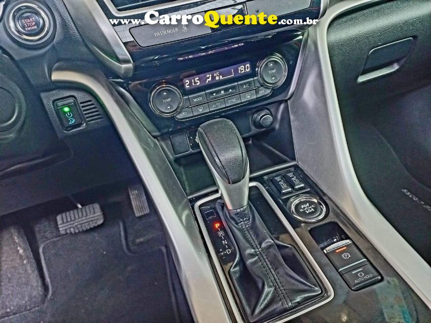 Mitsubishi ECLIPSE CROSS 1.5 MIVEC TURBO GASOLINA HPE-S AWD CVT - Loja