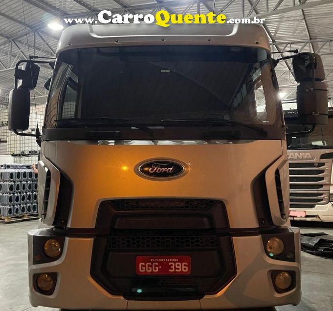 Ford Cargo 2429 CARGO 2429 E 8x2 Turbo 2p - Loja