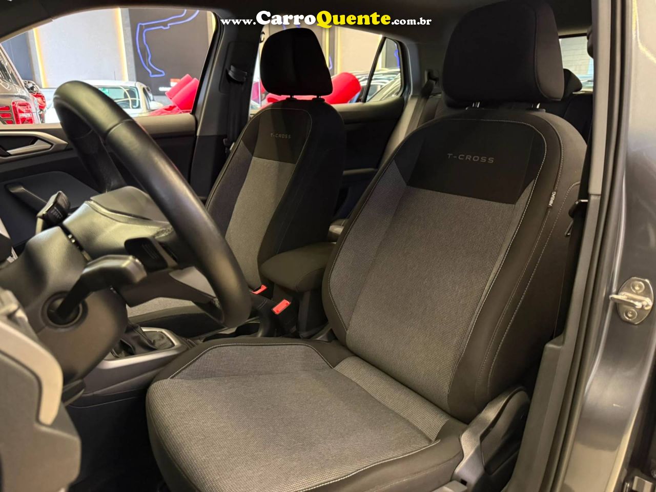 VOLKSWAGEN T-CROSS 1.0 200 TSI TOTAL 2025 - Loja