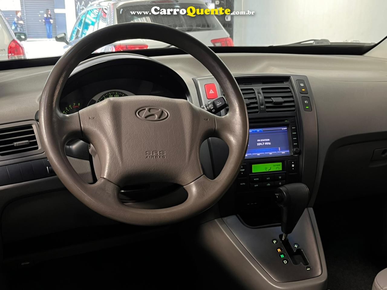HYUNDAI   TUCSON 2.0 16V FLEX AUT.   PRATA 2016 2.0 FLEX - Loja