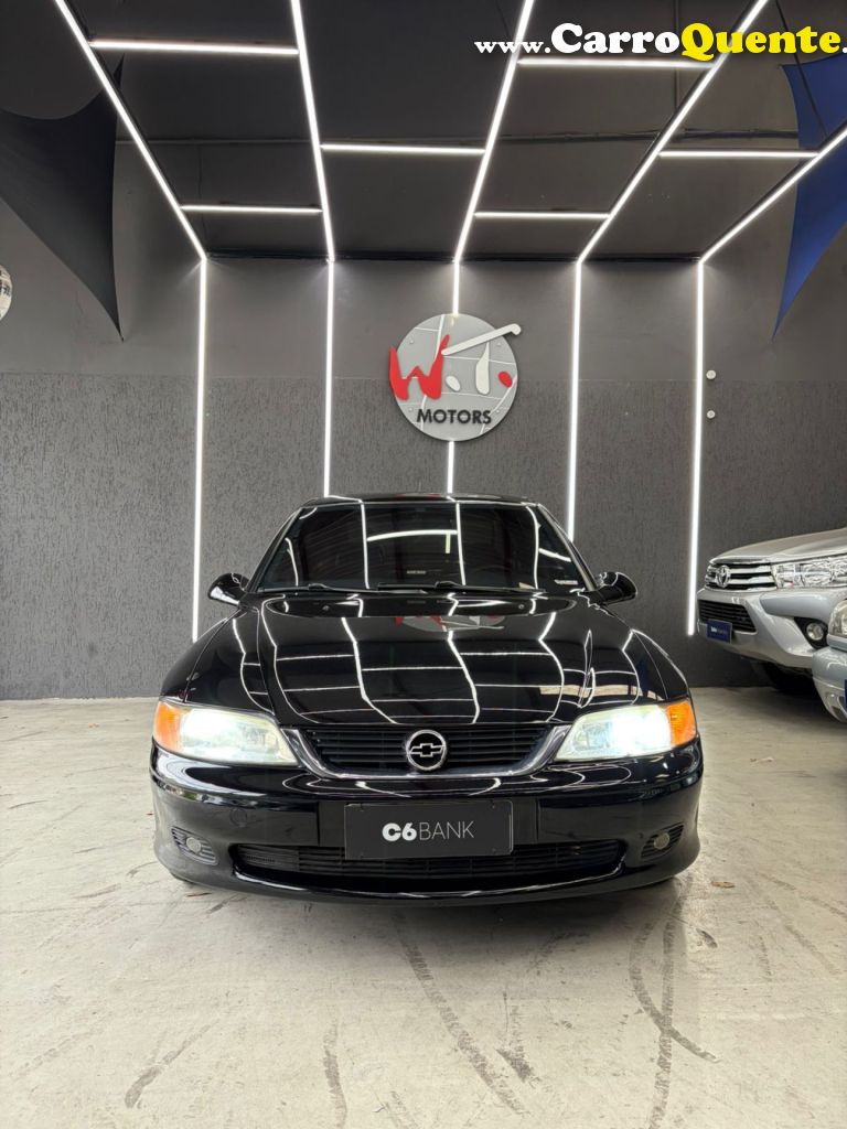 CHEVROLET   VECTRA GL 2.2  2.0 MPFI   PRETO 2000 2.2 GASOLINA - Loja