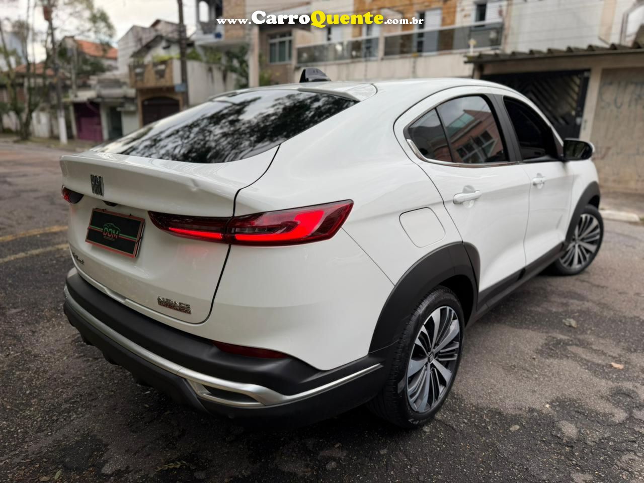 FIAT   FASTBACK AUDACE 1.0 200 T. FLEX AUT   BRANCO 2023 1.0 FLEX - Loja