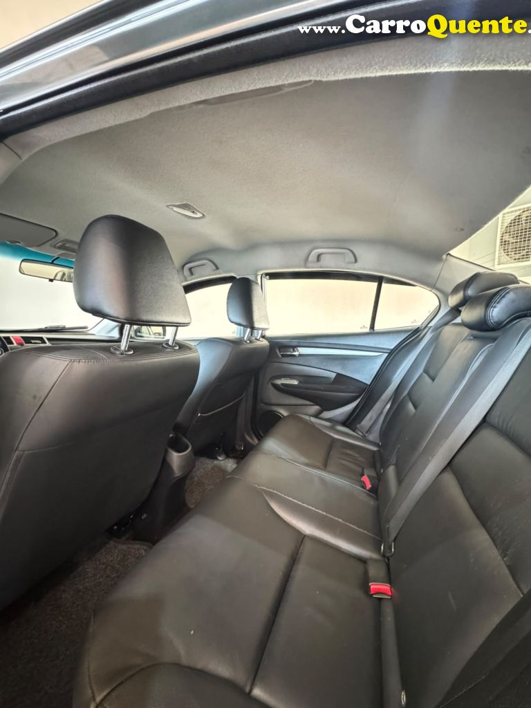 HONDA   CITY SEDAN EX 1.5 FLEX 16V 4P AUT.   CINZA 2013 1.5 FLEX - Loja
