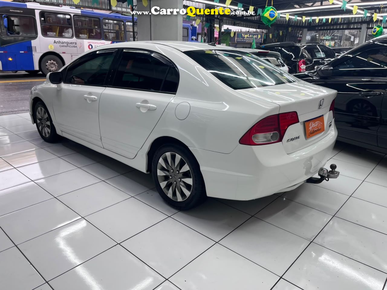 HONDA   CIVIC SEDAN LXS 1.81.8 FLEX 16V MEC. 4P   BRANCO 2010 1.8 FLEX - Loja
